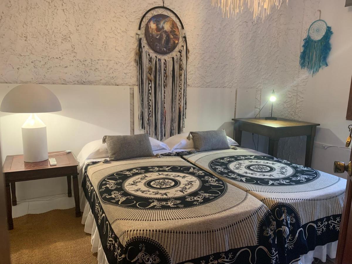 Bed and Breakfast Ibiza Paradise Santa Eulària des Riu Exterior foto